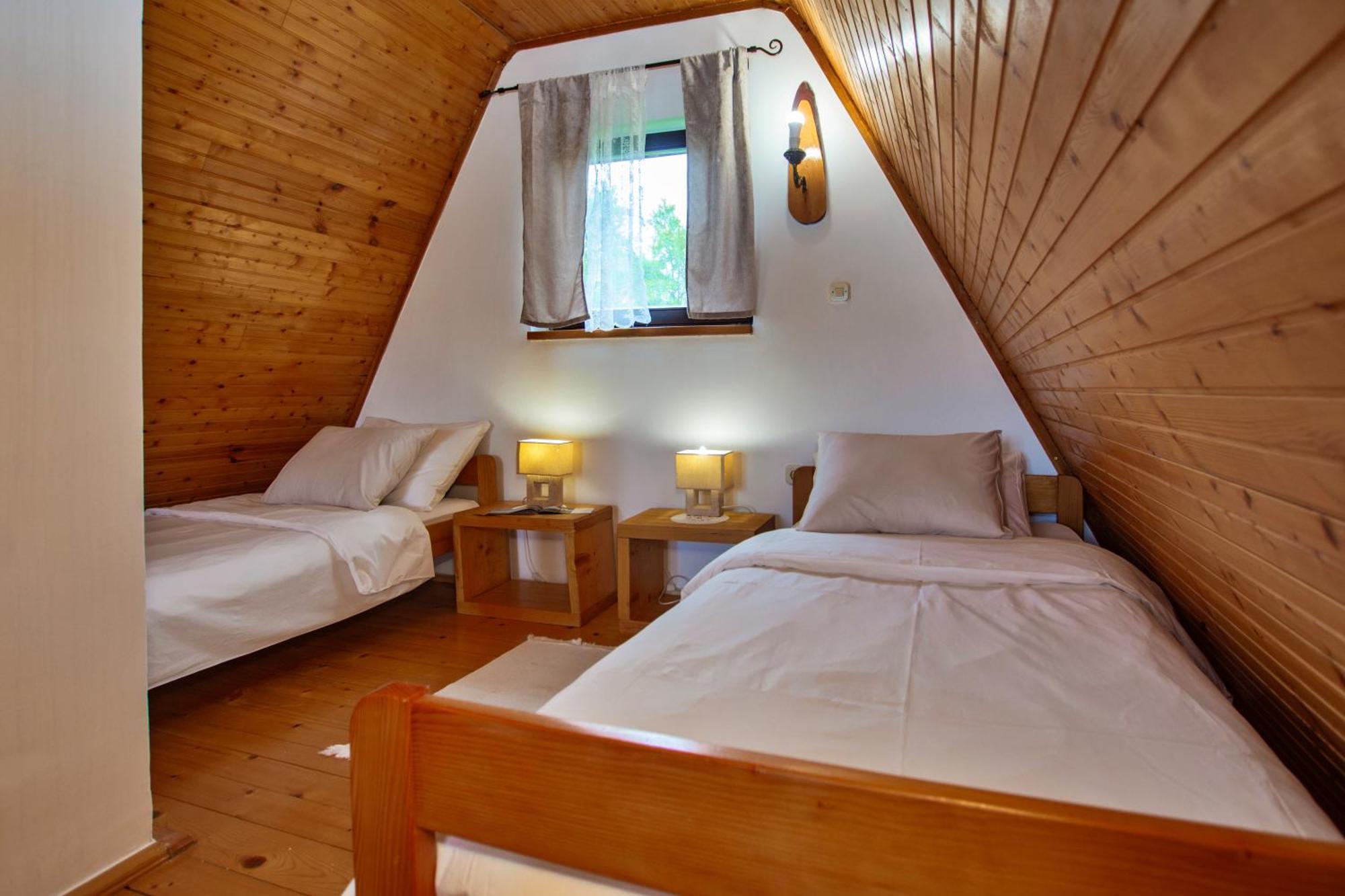 Chalet Velebitska Kuca Velika Plana Exterior foto